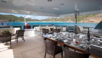 Yacht BLIND DATE 161 -  Bridge Deck Al fresco Dining